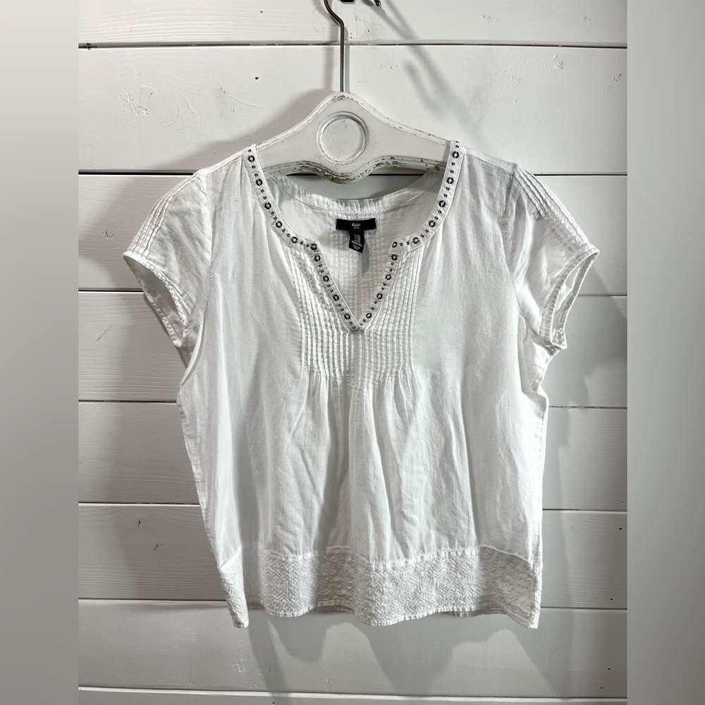 GAP – Y2K white embroidered blouse – Size XS - Picture 7 of 13